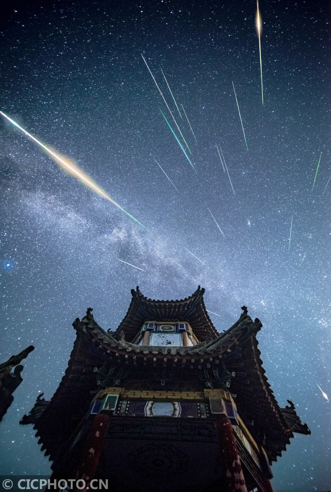 仰望天空镜见中国绝美苍穹一