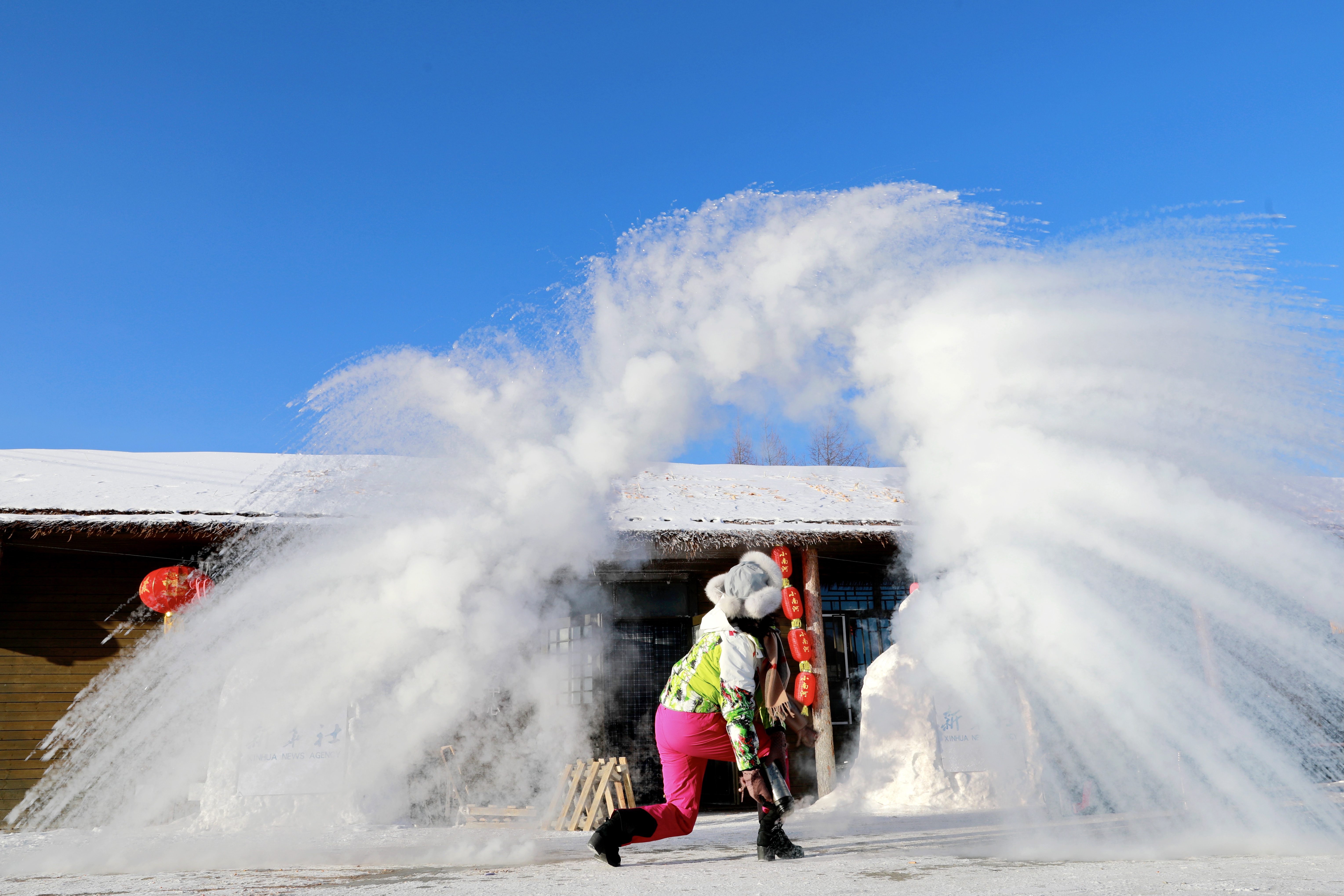 打雪仗 唯美图片