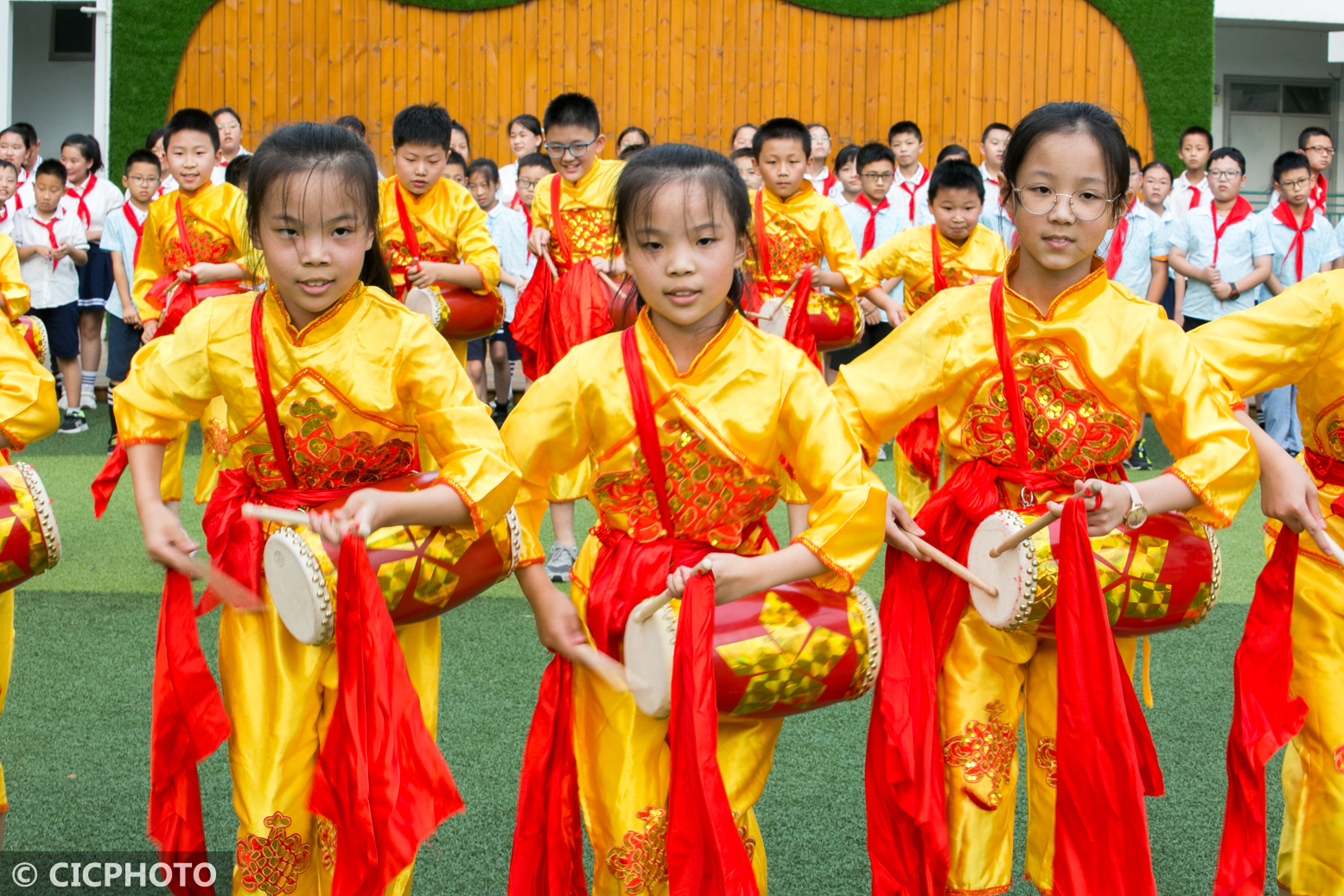 小学水鼓表演图片