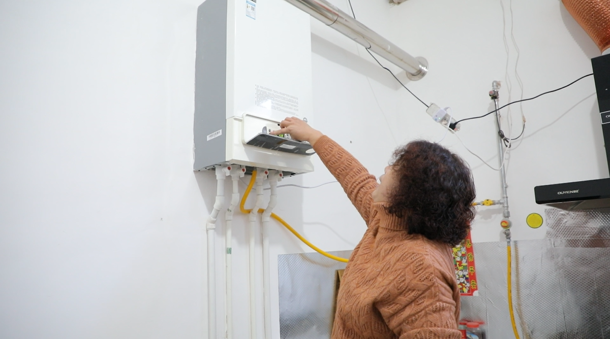 新华全媒村民如何取暖用煤有无保障清洁取暖设施是否管用北方农村地区