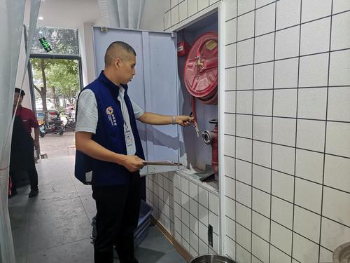 格格在行动!成都高新区强化九小场所安全