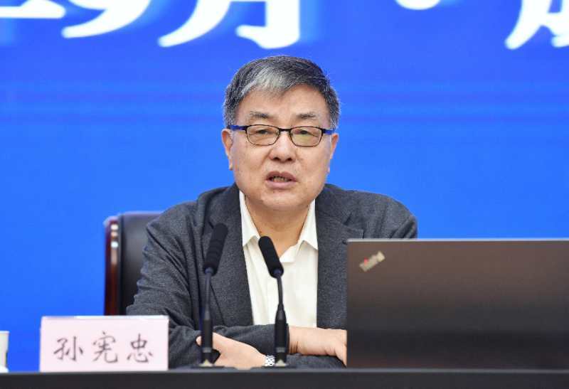 中国社会科学院法学教授,博士生导师孙宪忠围绕"《民法典》与国家治理