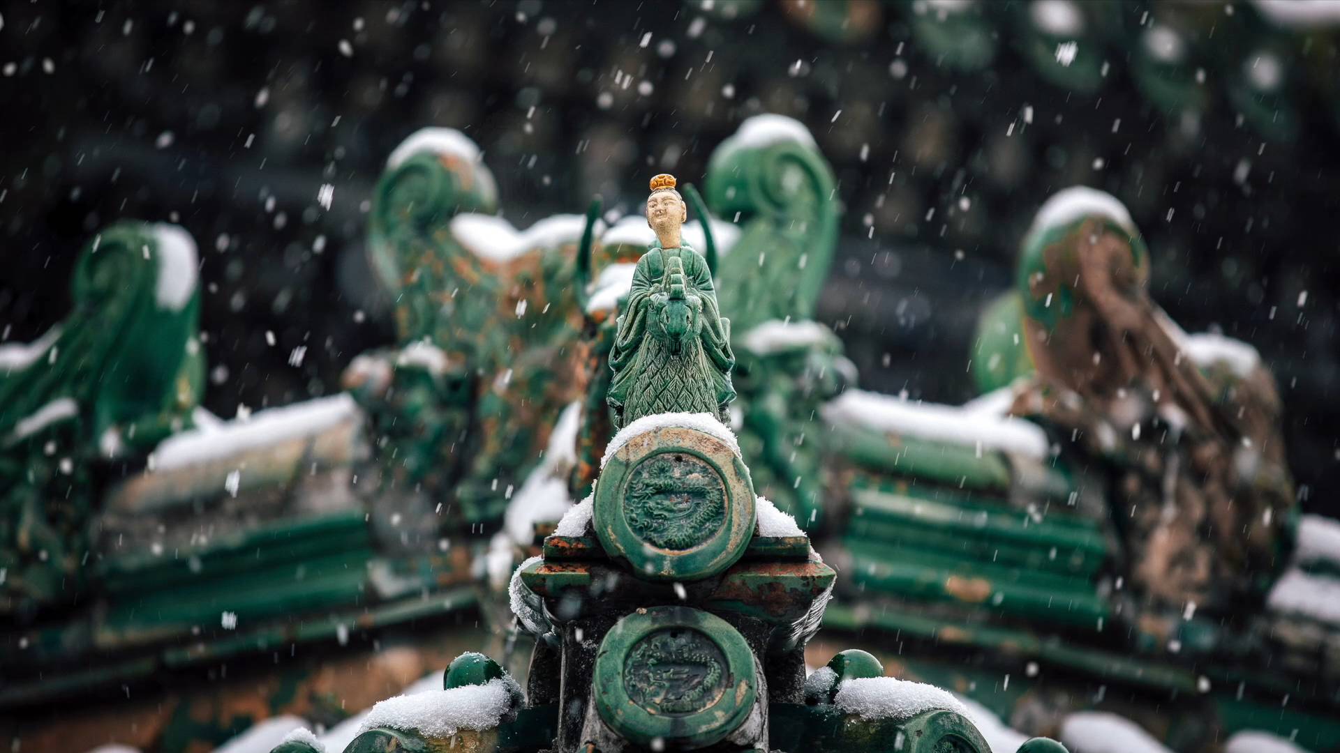 全球连线|八十趟三万张,他拍出不一样的故宫