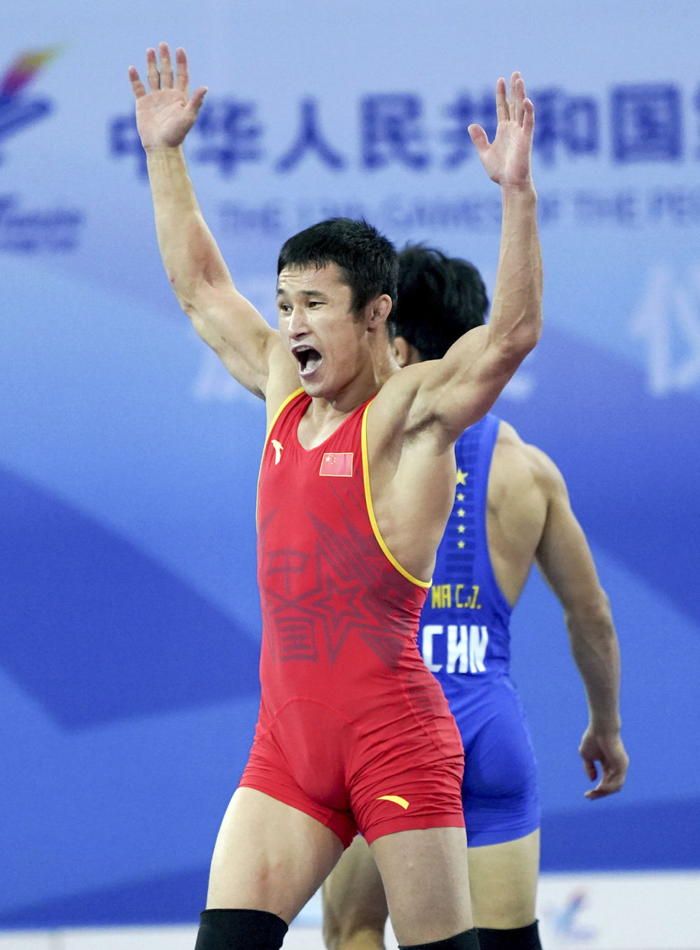 摔跤全锦赛组委会对赛场闹事教练员运动员和涉事裁判进行初步处罚