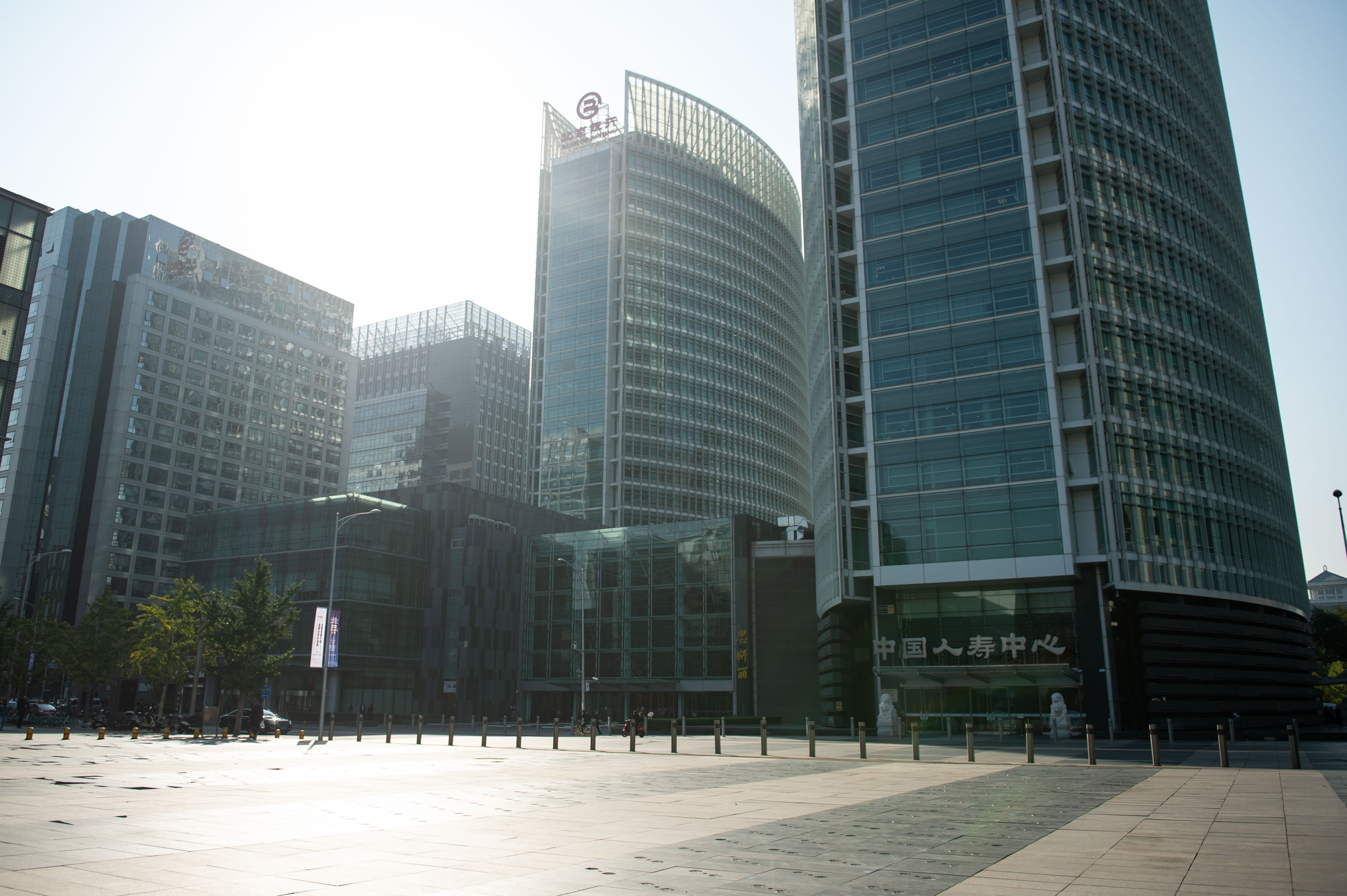 中国人寿集团服务实体经济直接投资存量规模约3万亿元