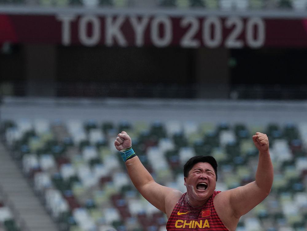 东京奥运会巩立姣两刷个人最佳绝对优势夺中国奥运田赛首金