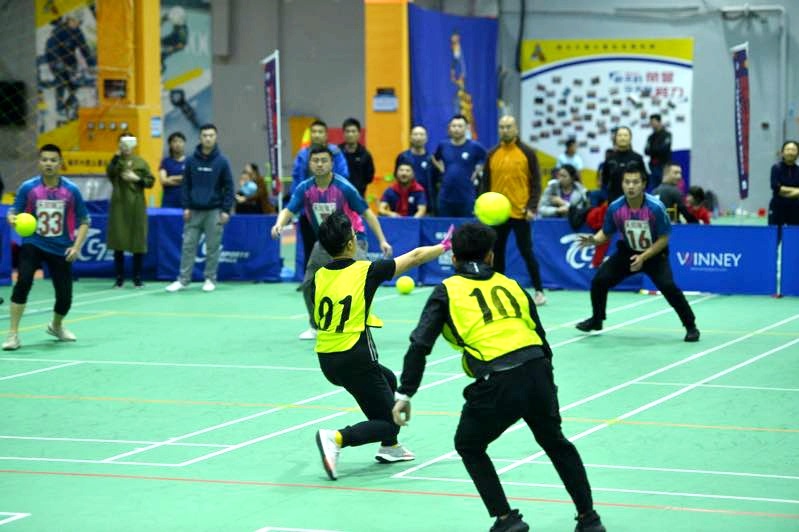 躲避球比赛怎么玩进来看看这场运动会他们是咋个玩转的