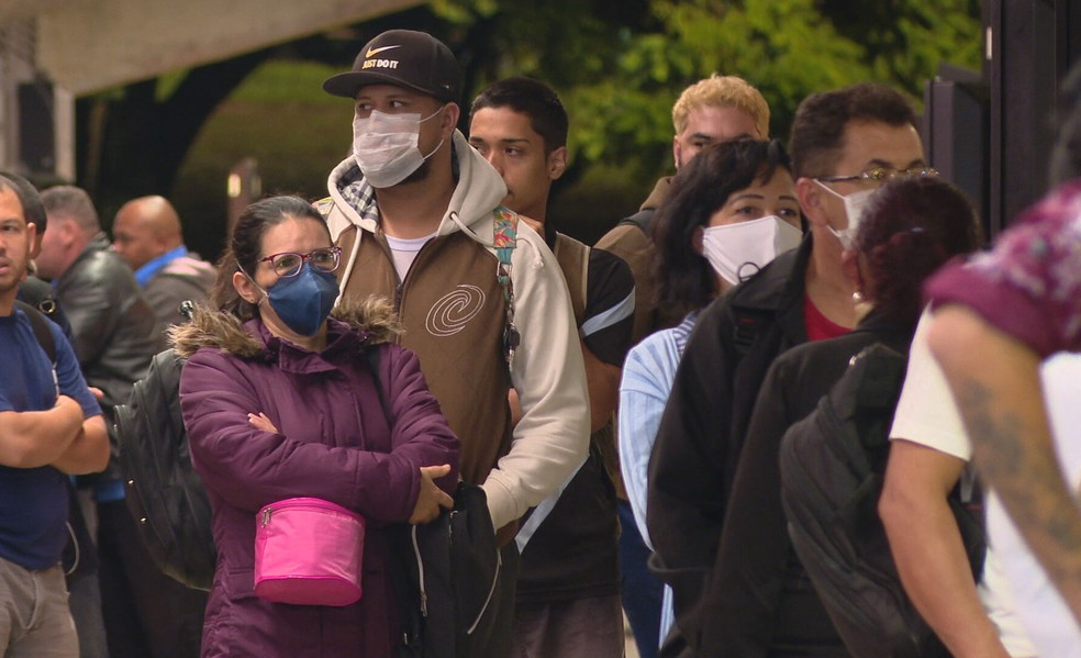 巴西新增21825例新冠肺炎确诊病例累计确诊超690万例