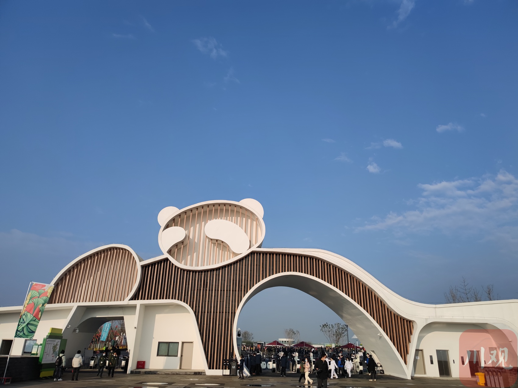 动物游客福利双升级尝鲜成都熊猫基地新家