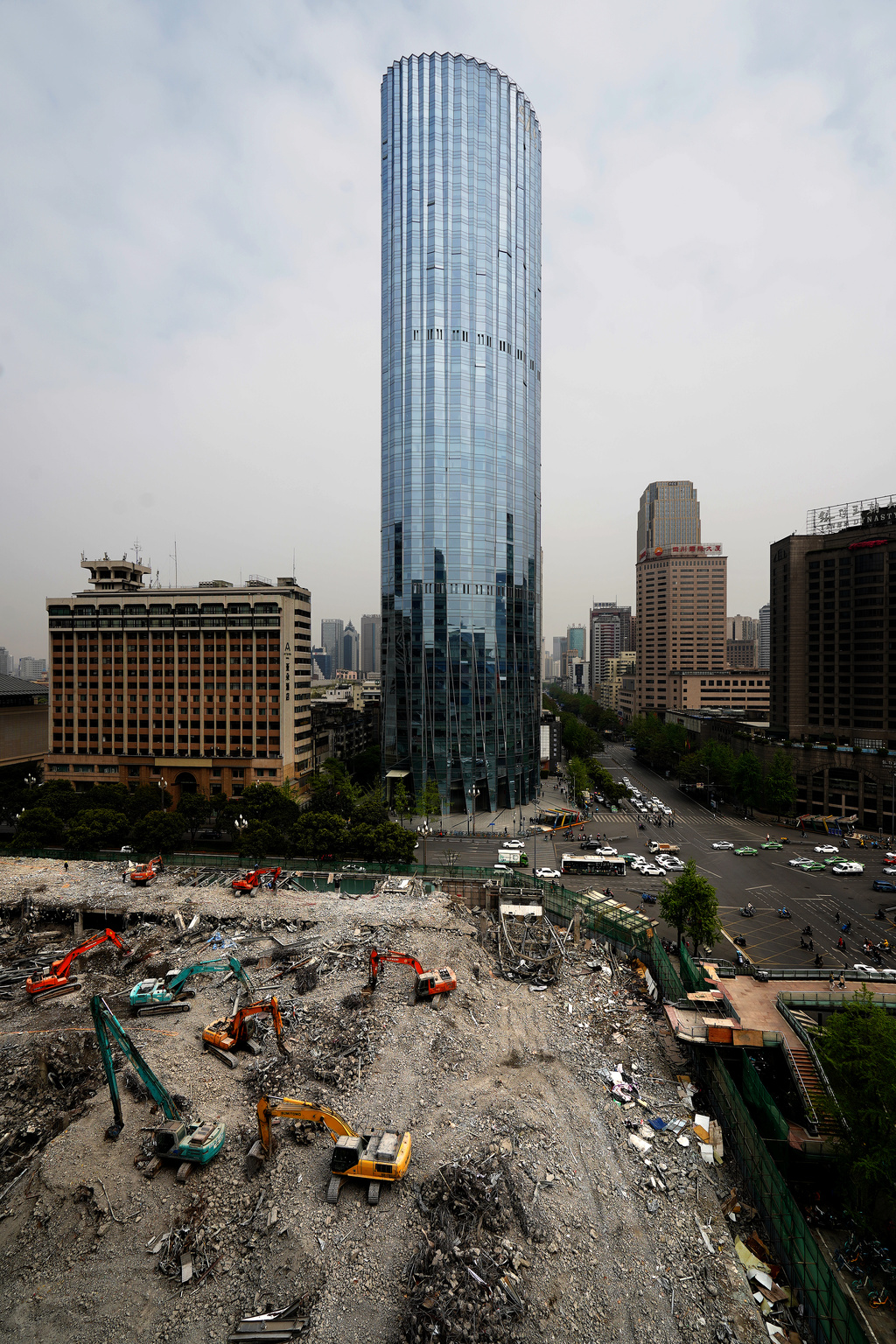 2021年3月24日,成都茂业百货(原人民商场)拆除工地.