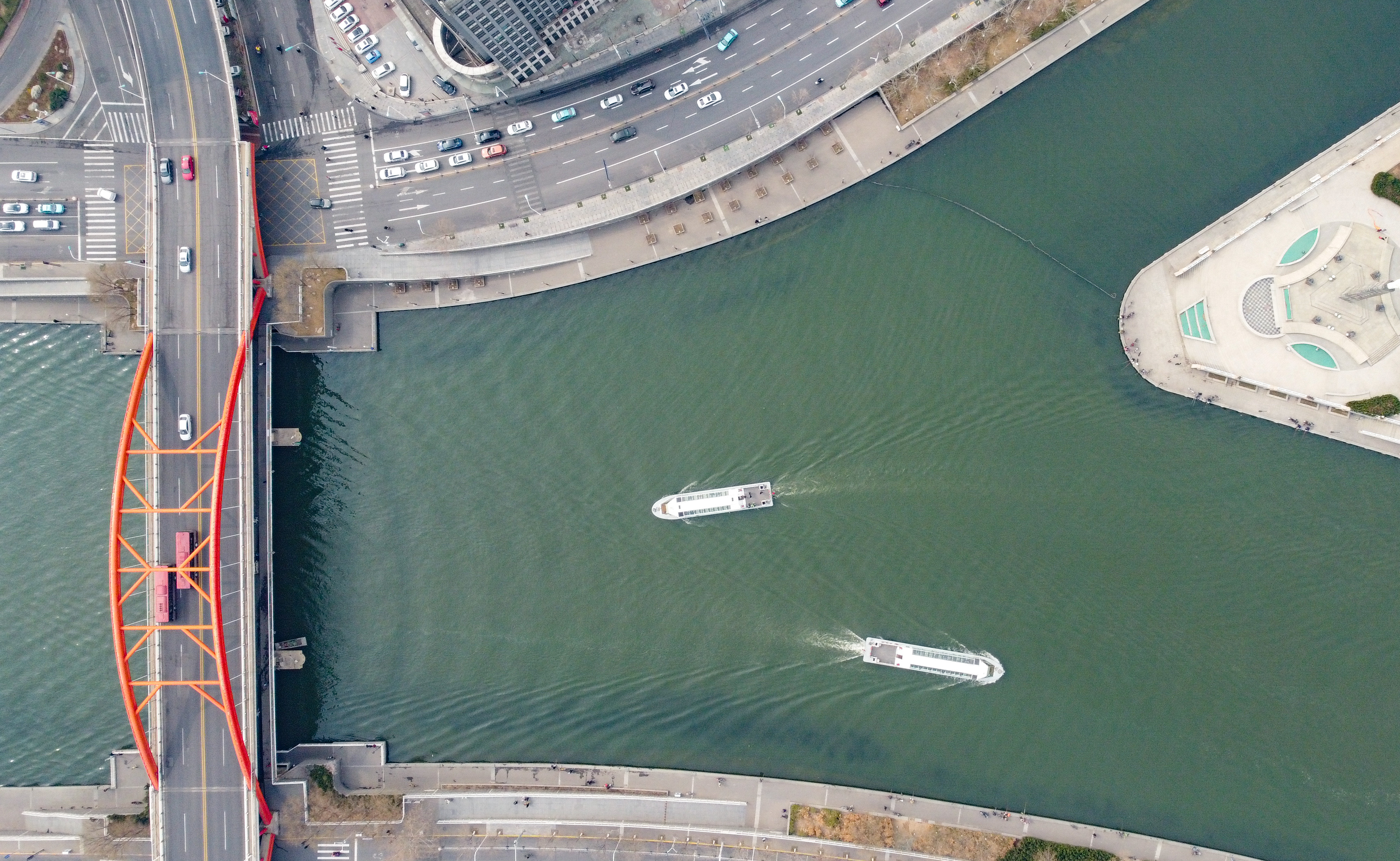 京杭大运河在天津境内分为南运河,北运河两段,总长170多公里.