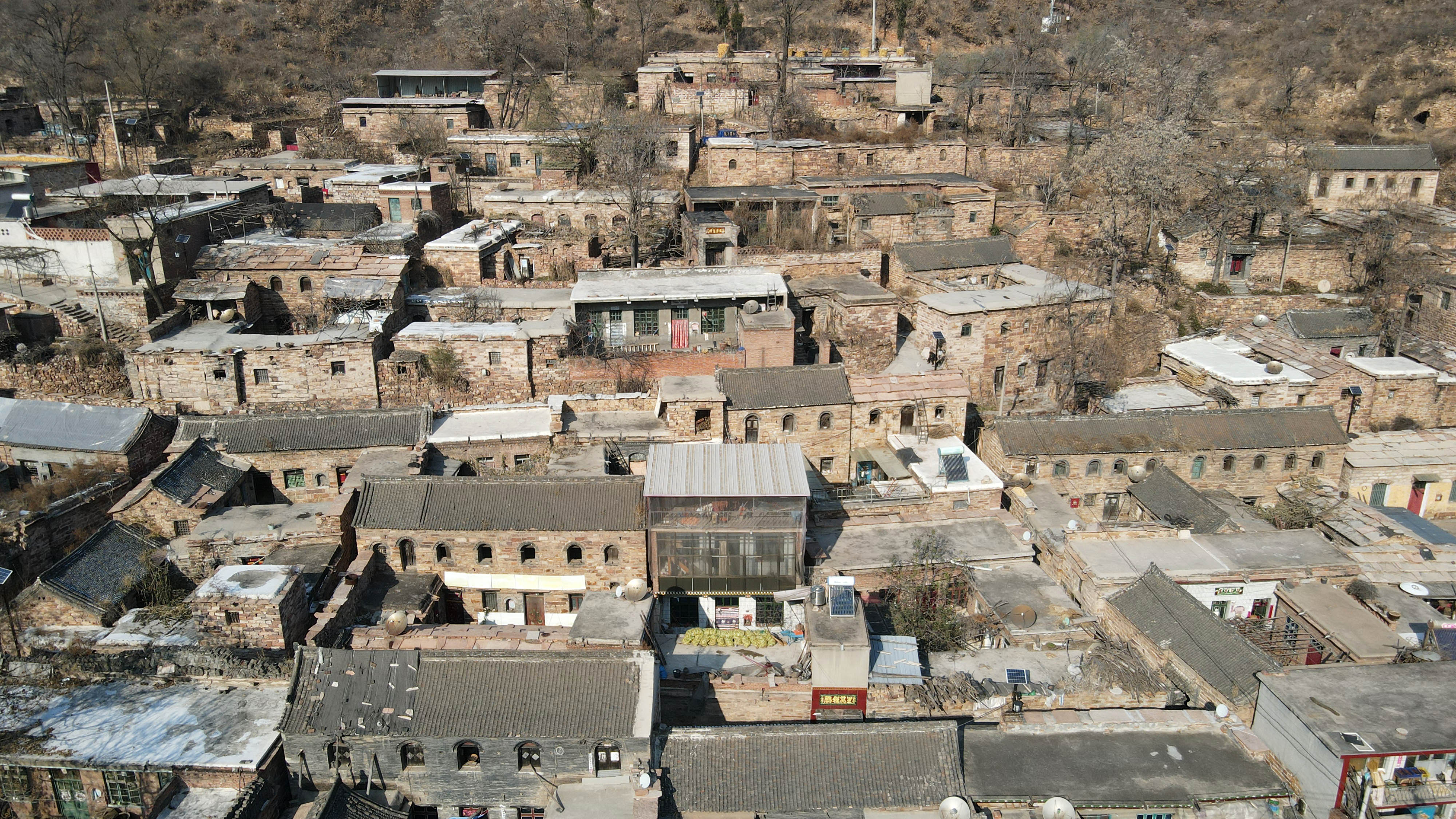 寻找乡愁一条太行挂壁公路带火传统古村落游