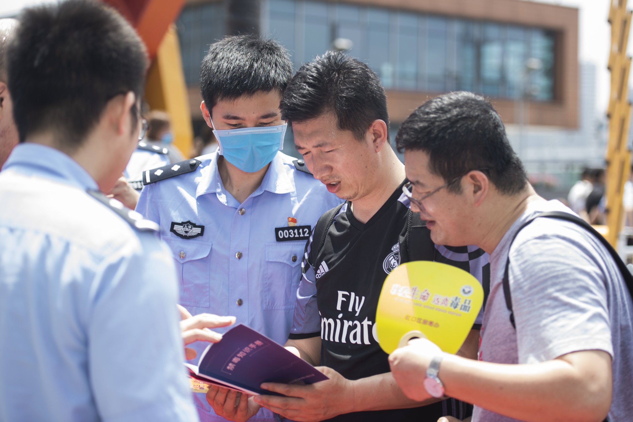 上海公安严厉打击涉毒违法犯罪今年前5月共侦破各类毒品案件510余起