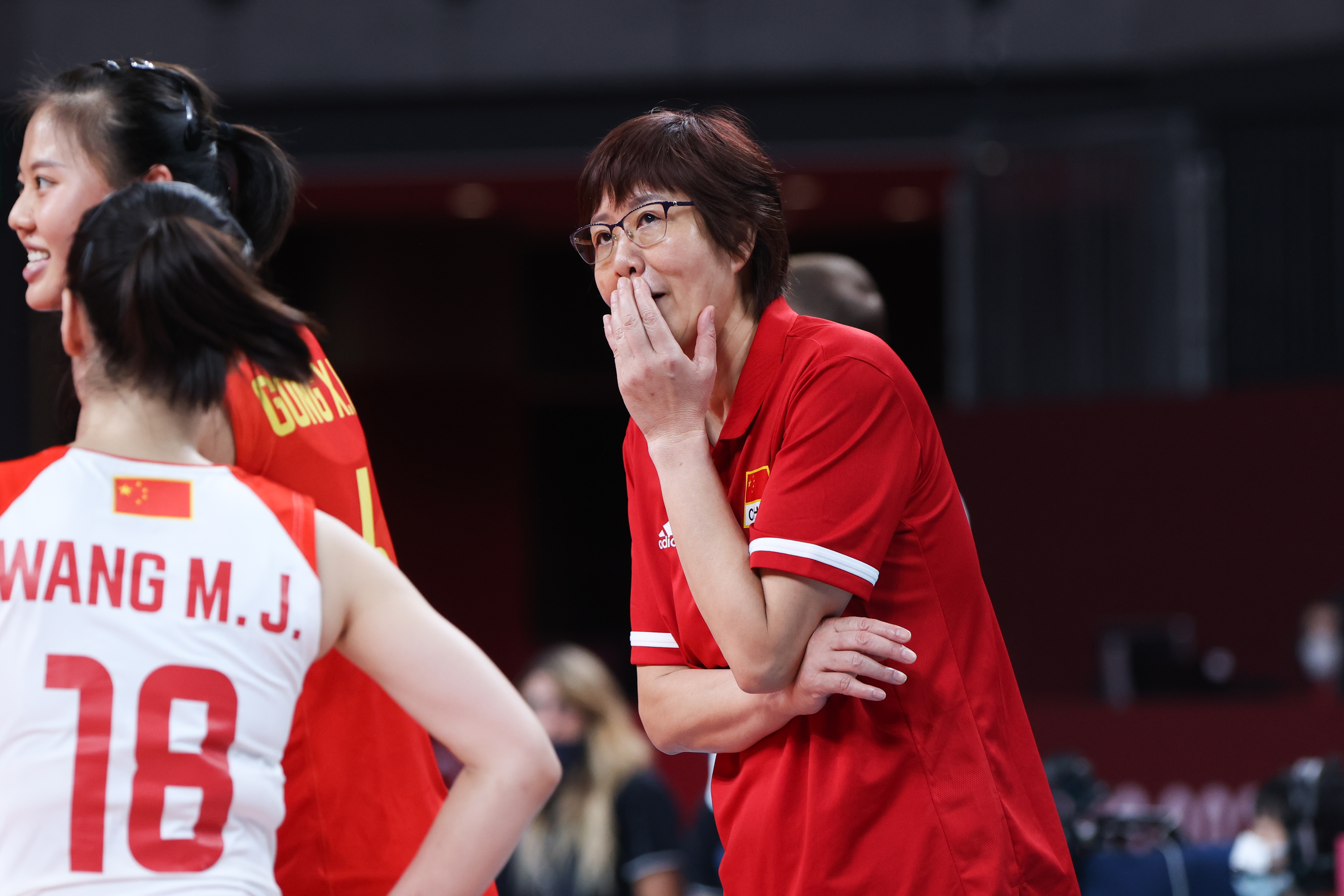 东京奥运会回首东京寄望未来专访中国女排主教练郎平