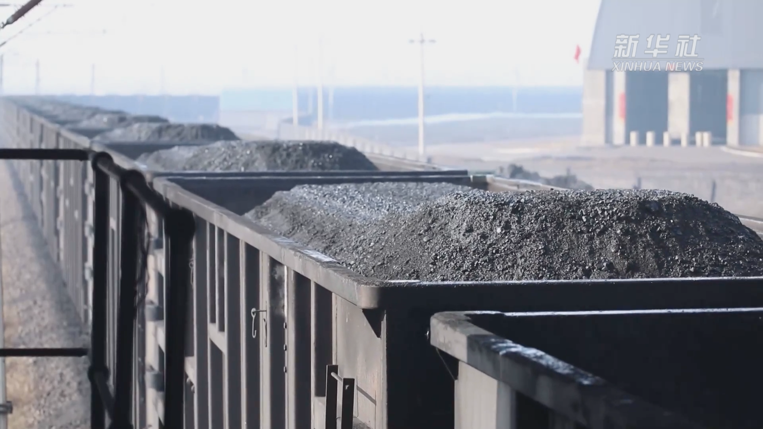 新华全媒一块煤炭的保供之旅