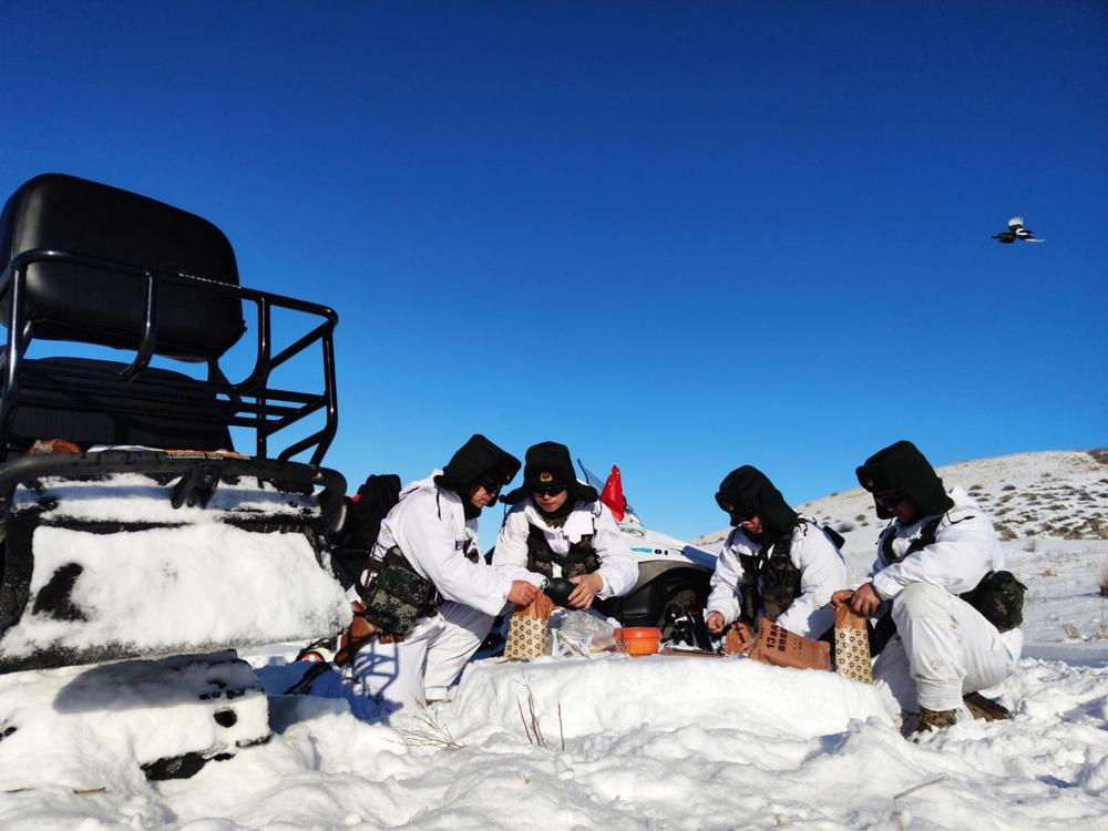 67一组雪景照带你了解边关军人