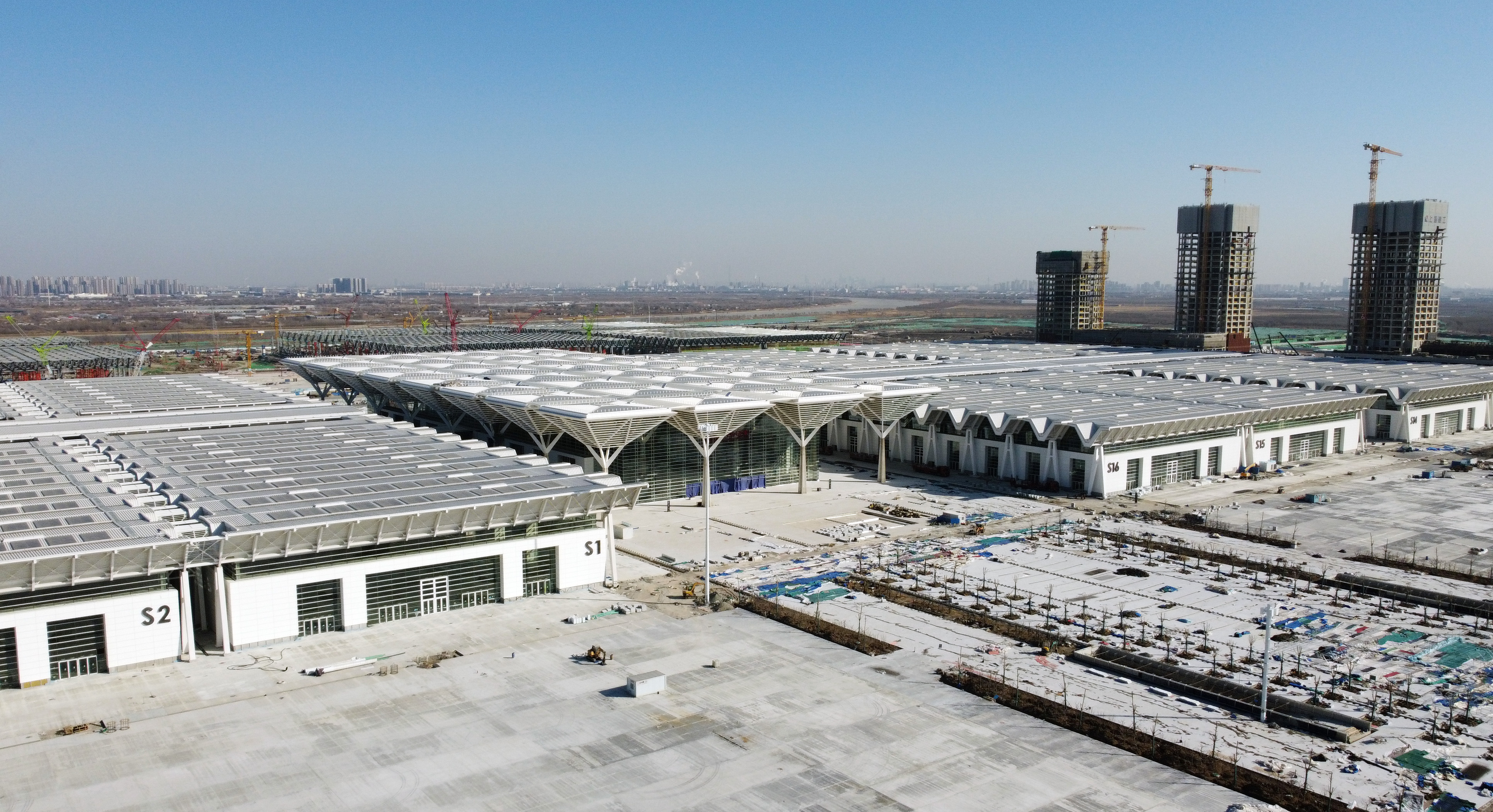 天津国家会展中心施工冲刺迎首展