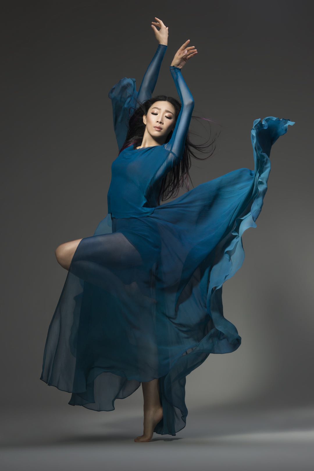 高奖"文华表演奖""桃李杯"舞蹈大赛金奖郭爽曾获九项国家级舞蹈类金奖