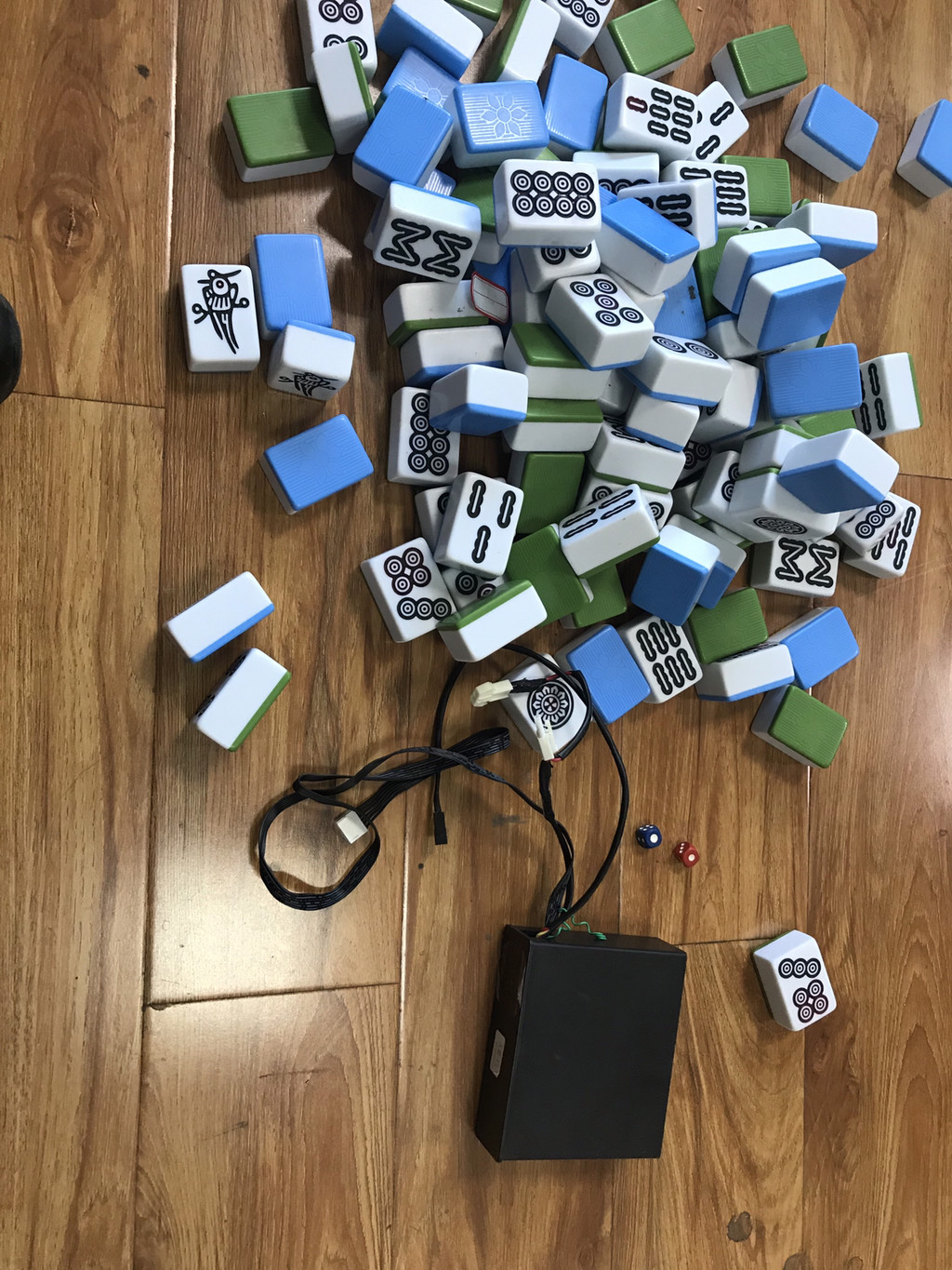 自贡一男子机麻装作弊器赢钱二万余元仅五天被抓