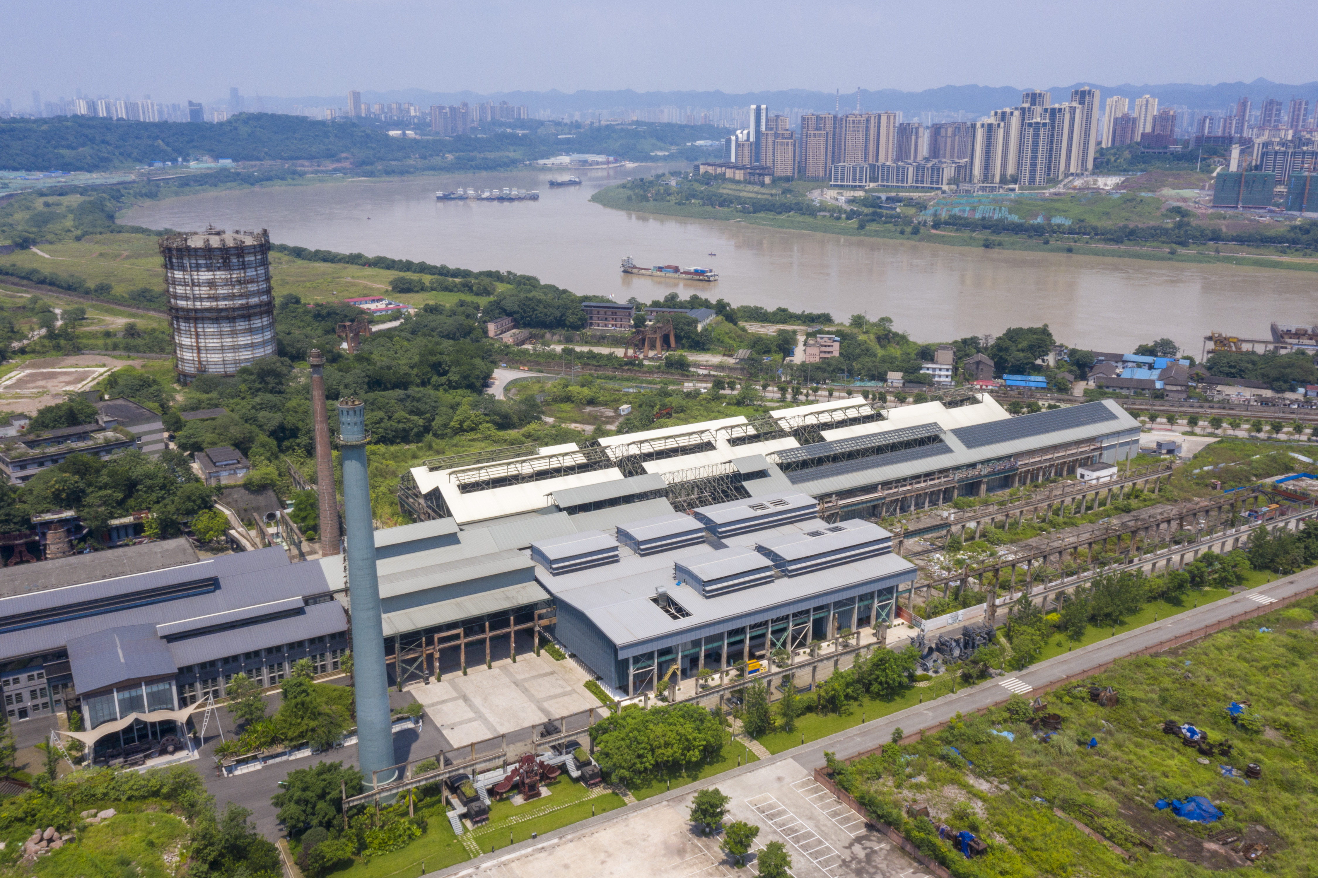 位于重庆大渡口区的重庆工业博物馆(无人机照片,2021年7月13日摄).