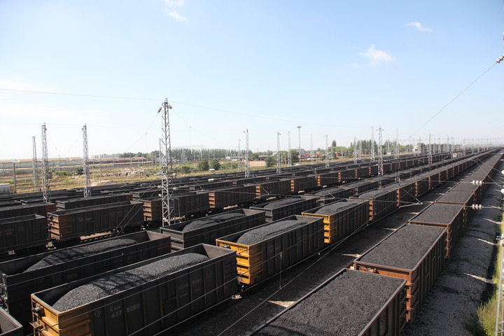 国铁太原局10月已运煤2200余万吨港口存煤回升