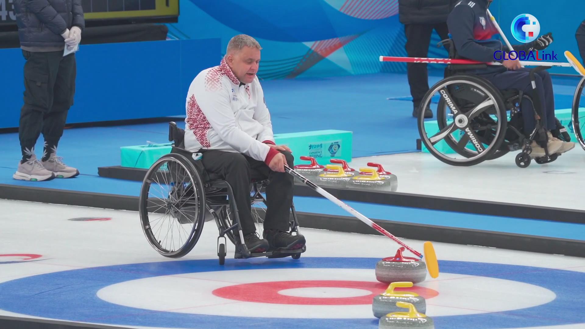 全球连线冬奥脚步终极测试轮椅冰壶