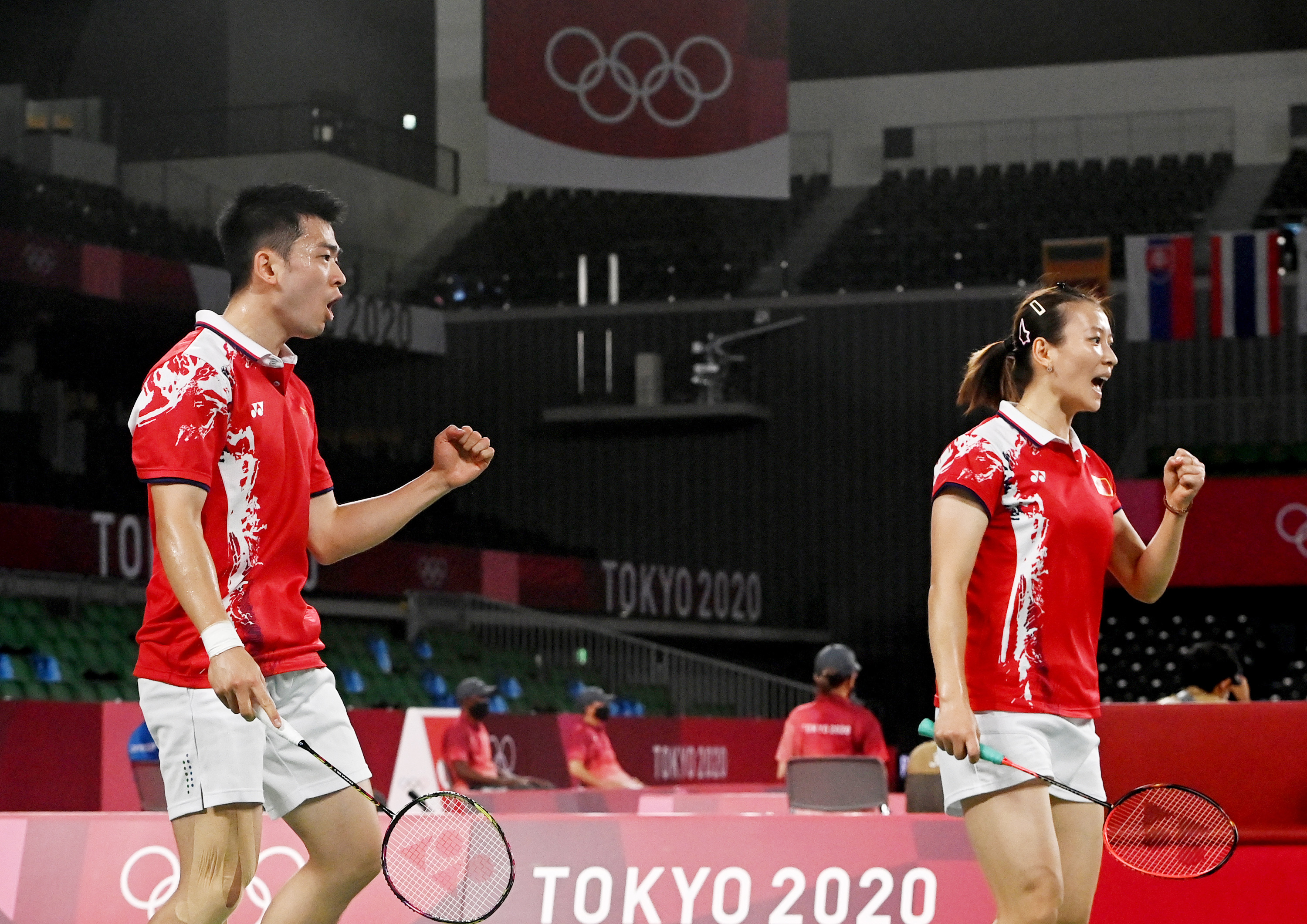 2020东京奥运会羽毛球图片