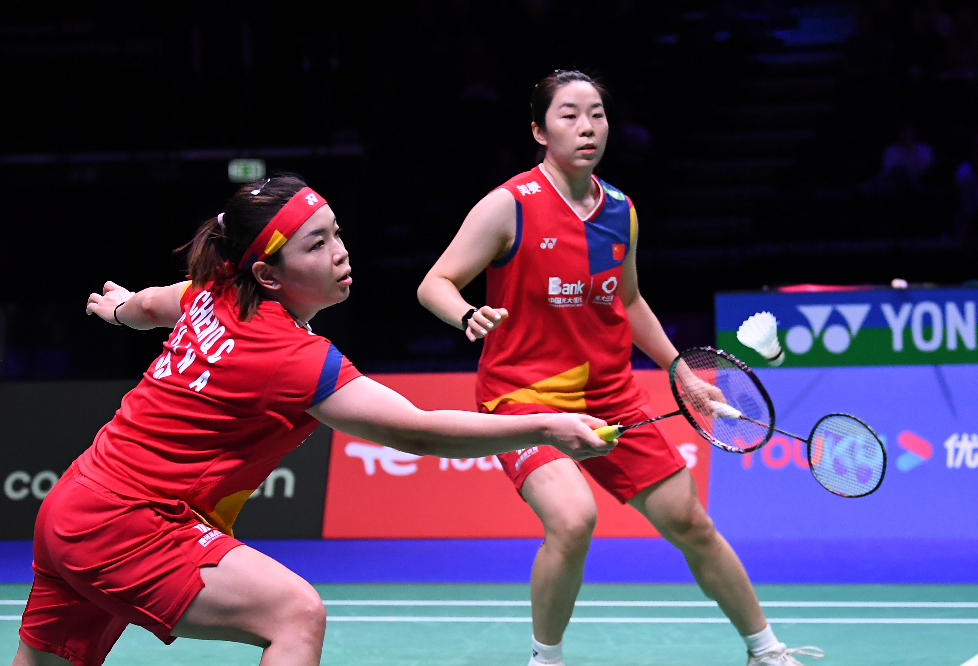 羽毛球世锦赛雅思凡尘组合晋级决赛