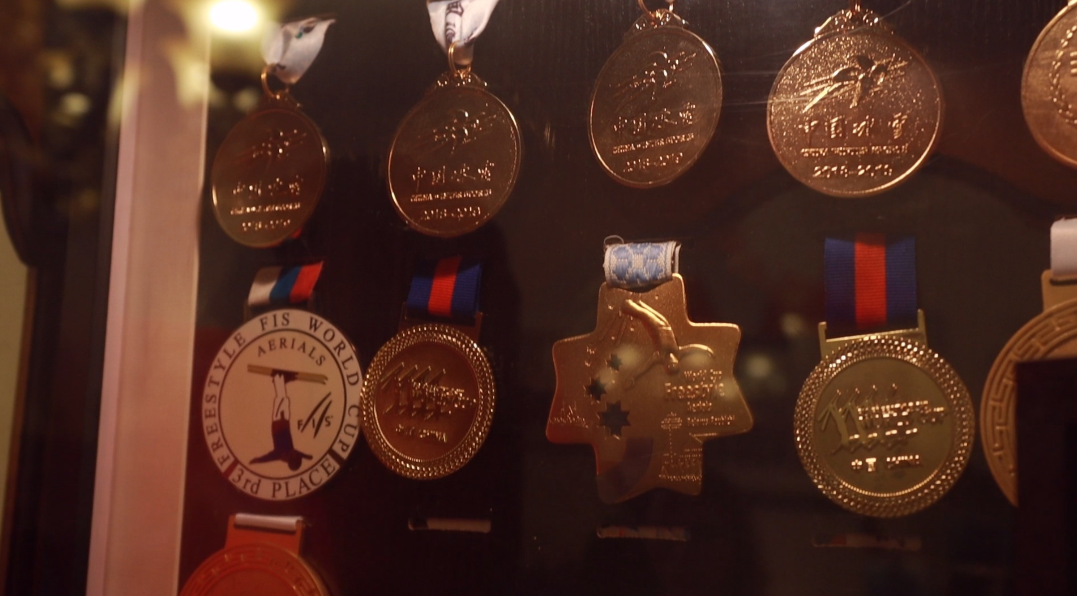 徐梦桃二十载拼搏终如愿你值得这块奥运金牌