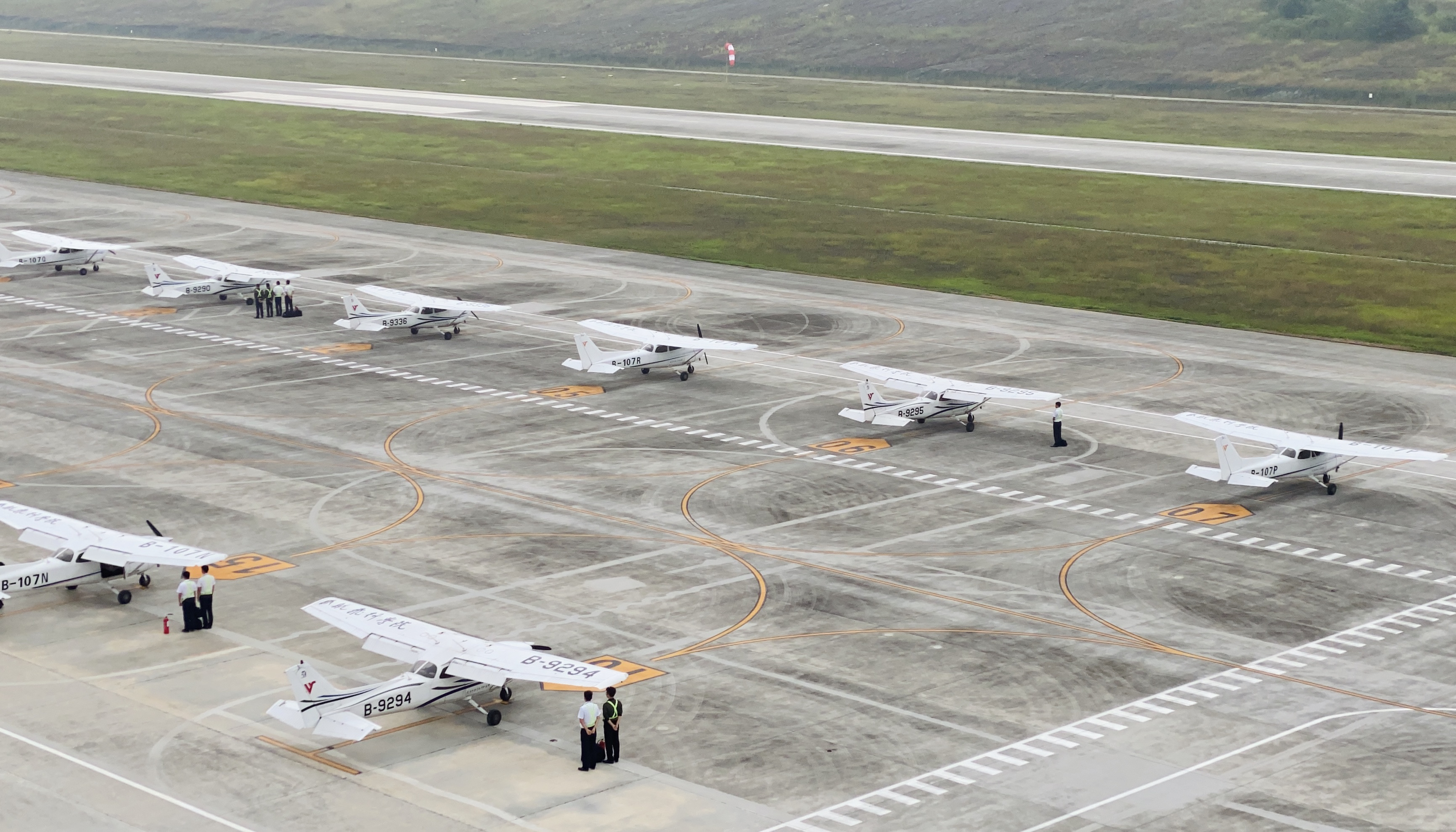 四川首个飞行服务站通过备案自贡凤鸣通用机场将实现低空用户随心飞