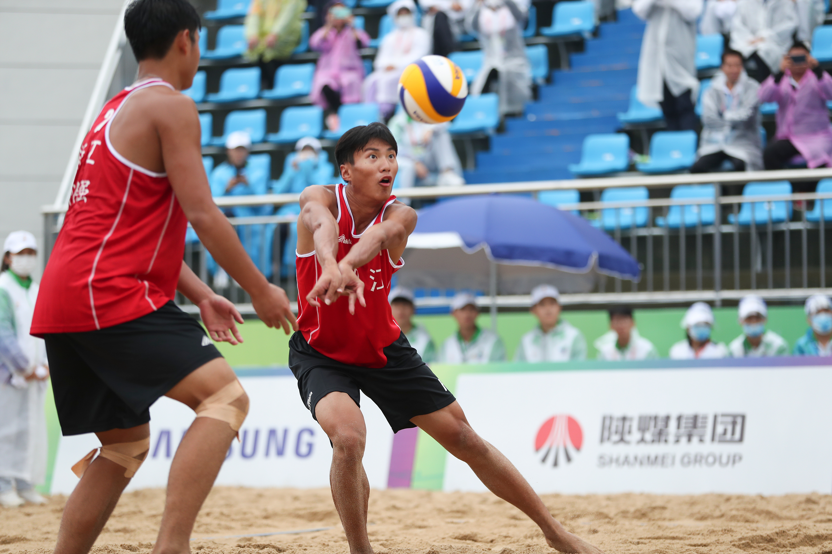 全运会沙排男子17岁以下组浙江队雨中摘金