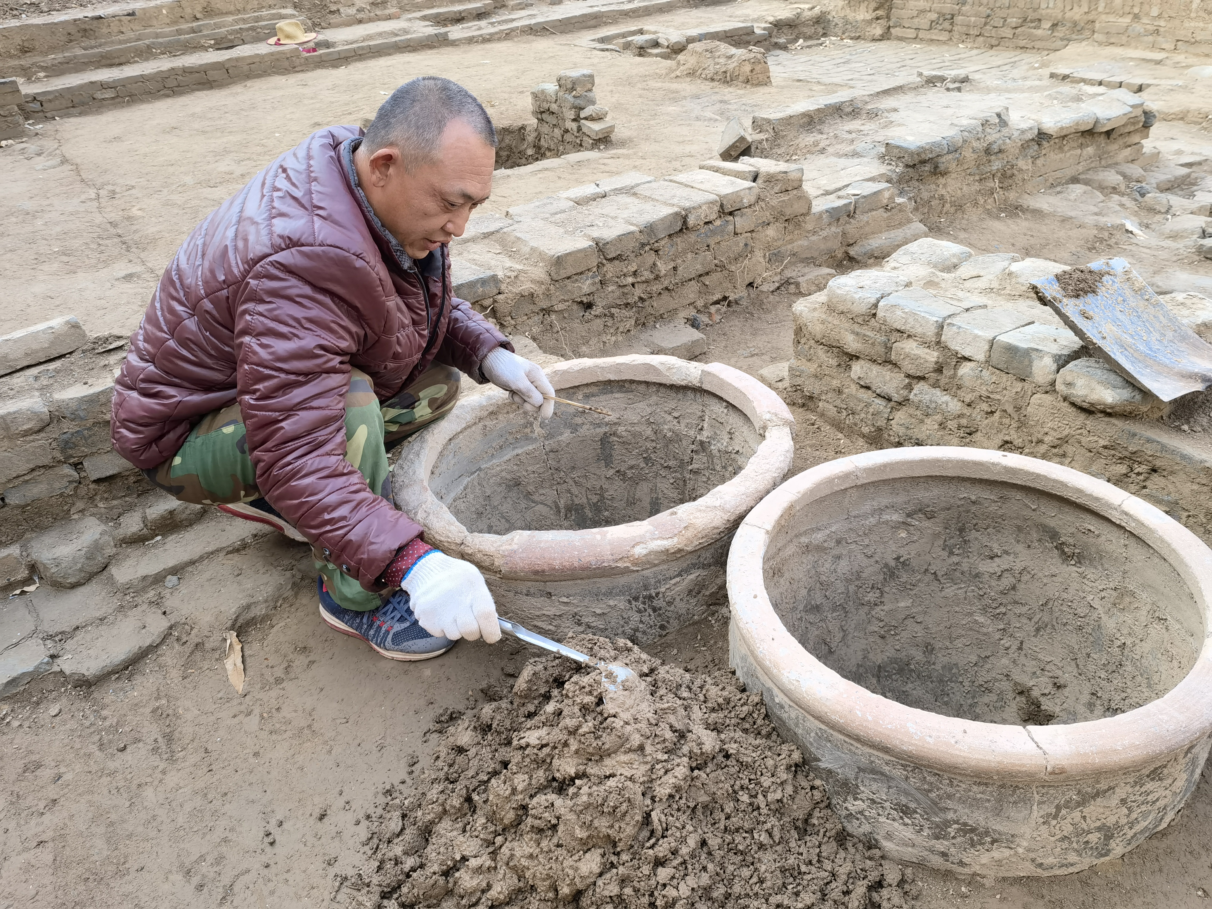 河北衡水發現明末清初大型酒坊遺址傳統釀酒工藝獲實物見證