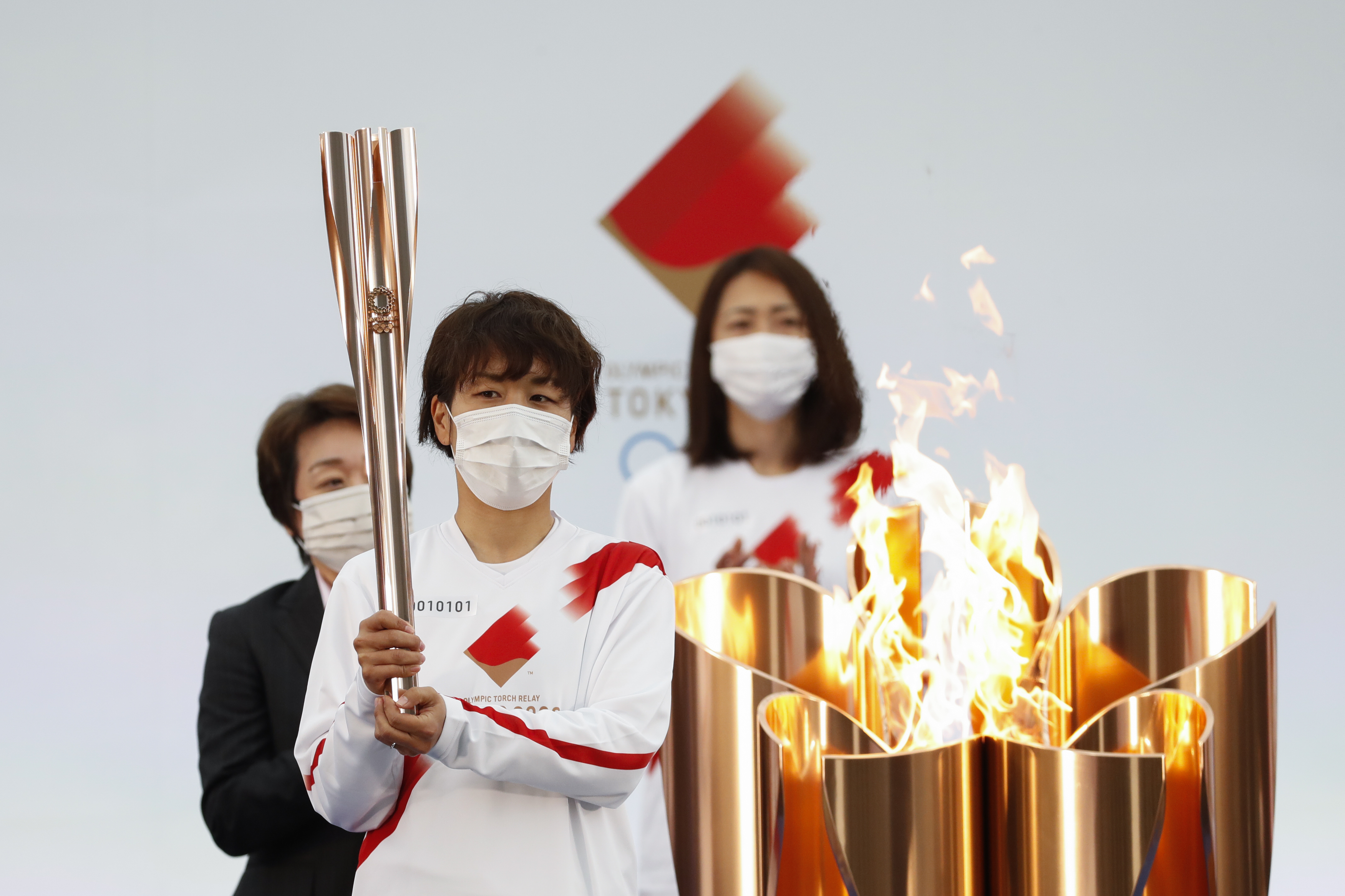 东京奥运会火炬接力连续两天遭遇熄火