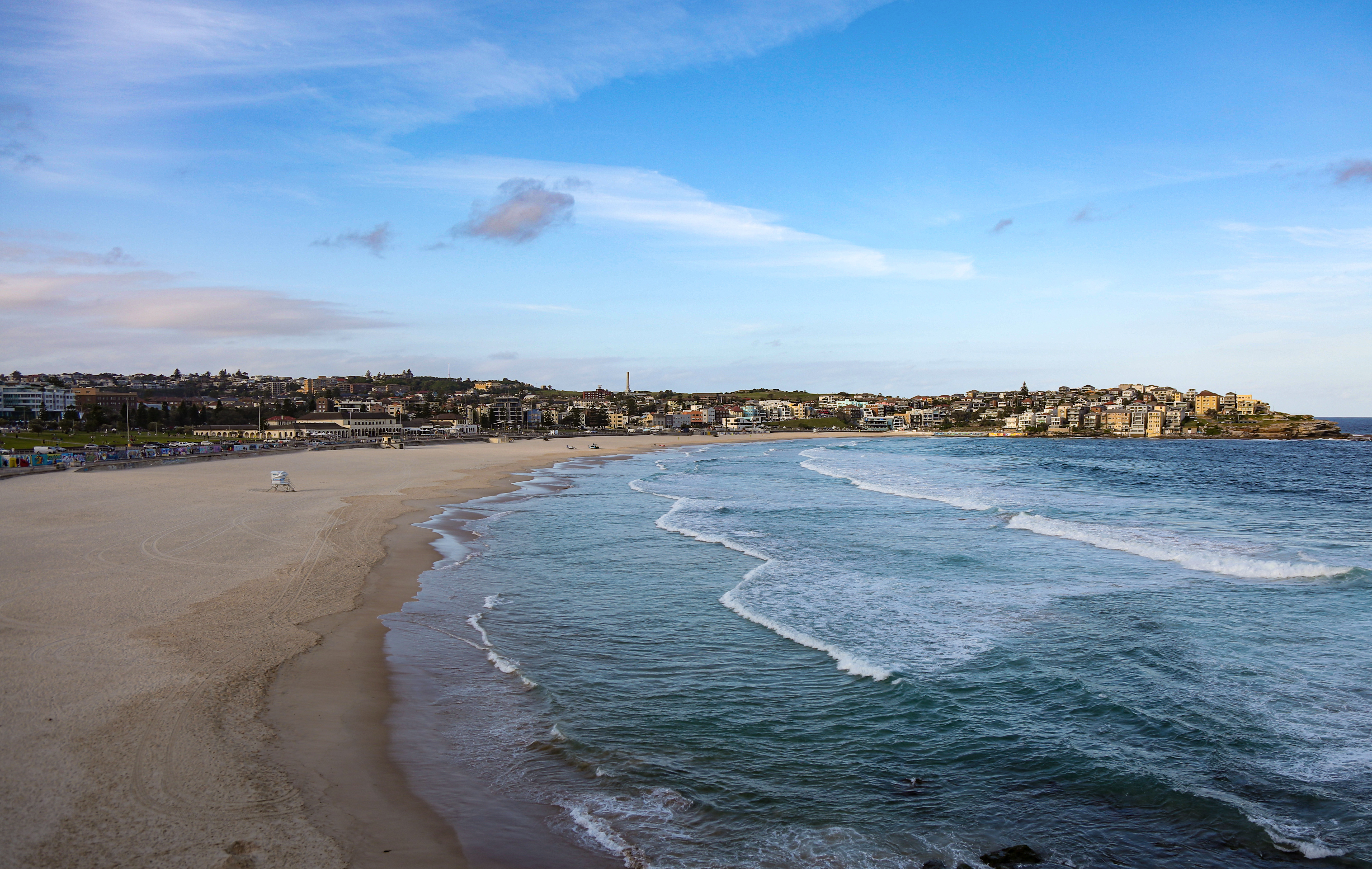 澳大利亚悉尼著名景点邦迪海滩因疫情关闭