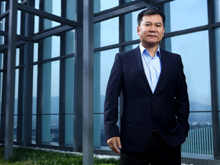 聚焦全国两会上的新经济