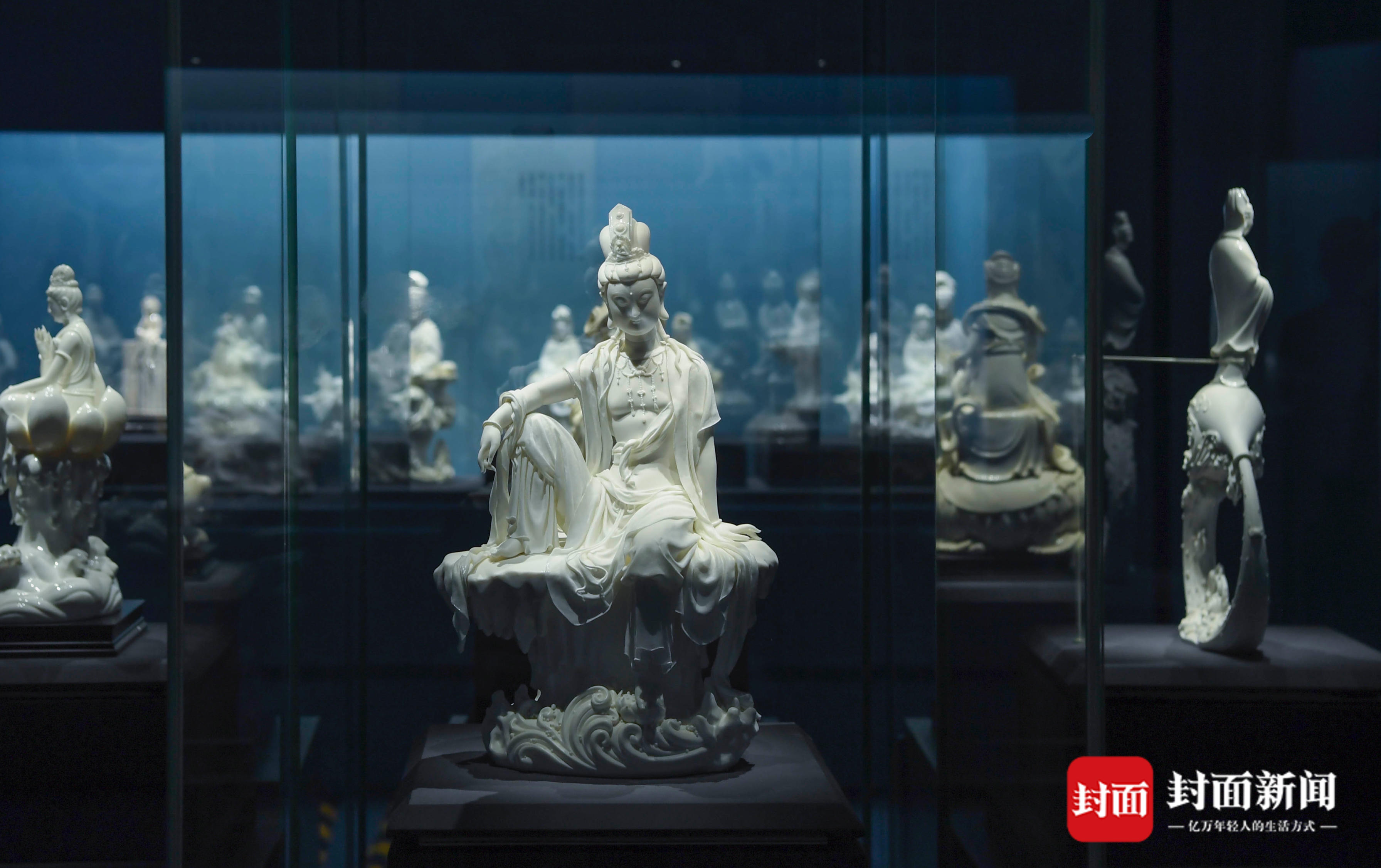 揭秘东方艺术“中国白”为何惊艳世界？400余件组德化白瓷亮相国博