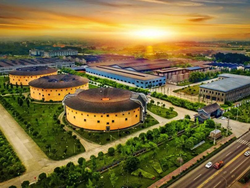 特大非法社会组织"中国国学院大学"70家分支机构被清理