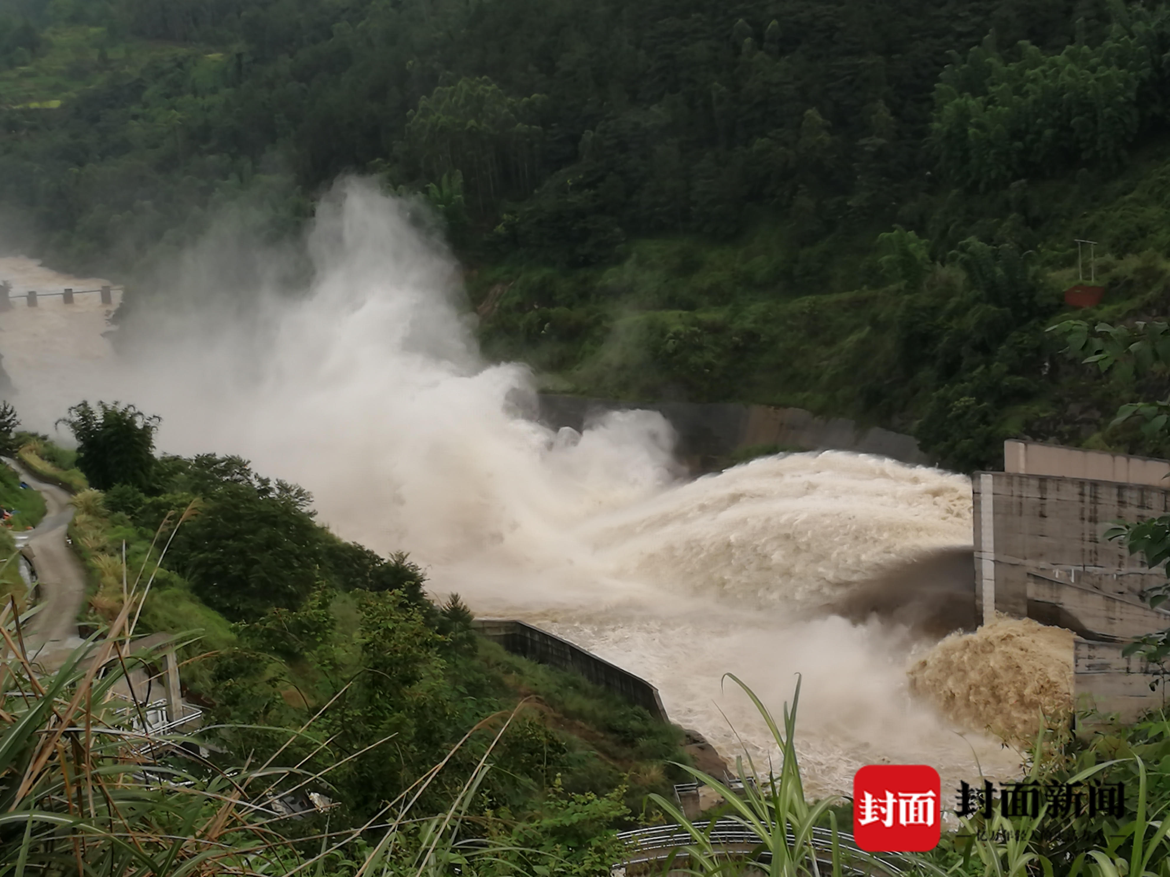 四川电力设计咨询有限责任公司 集团要闻 【特稿】“超级大坝”是怎样炼成的