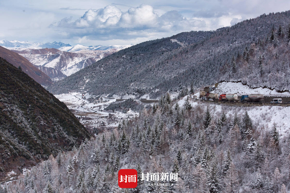 四川甘孜雪後高原冰晶玉潔丨圖集