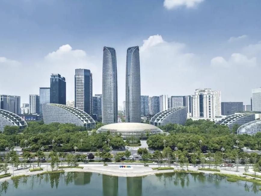 APEC进入“成都时间”：西部腹地如何站上亚太数智C位？