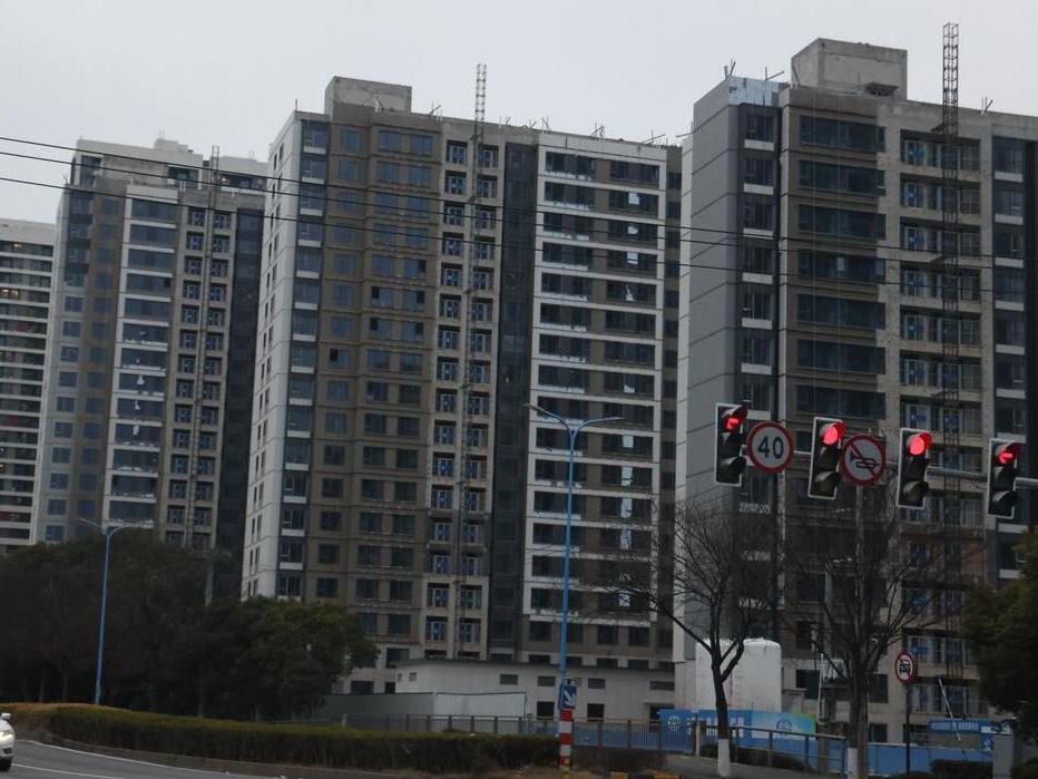 限购放松、社保缩短 上海发布楼市“沪七条”释放怎样的信号？