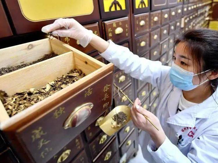 “十五五”时期全面推进中医药高质量发展！《规划》部署十方面重点任务