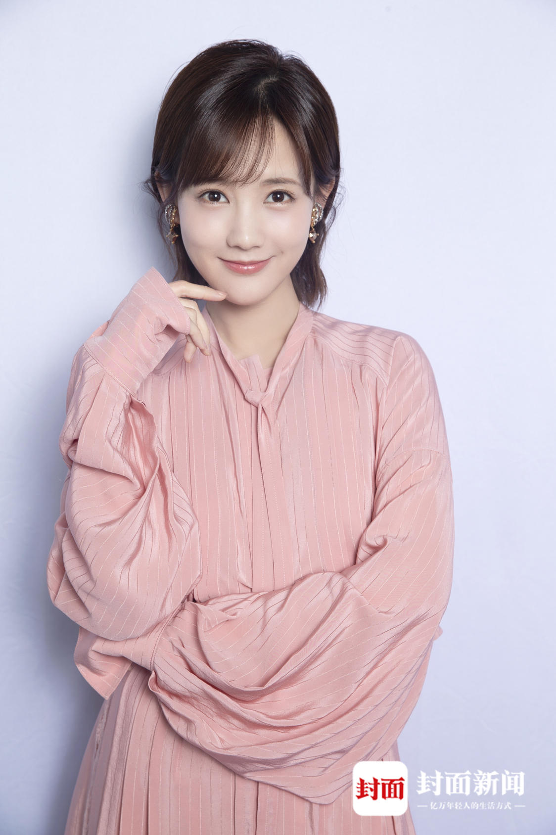 意外邂逅李一桐饰演的聪明漂亮的设计师夏可可后动了心